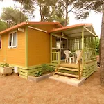 Kamp alanı Resort-bungalow Park Mas Patoxas 4*
