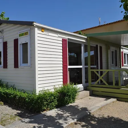 Resort-bungalow Park Mas Patoxas مكان تخييم